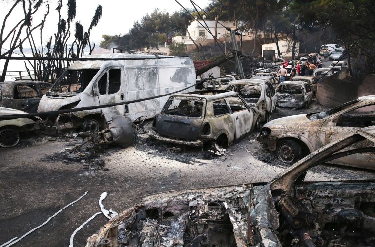 Υπουργείο Οικονομικών: Στήριξη 1.700€ σε Μάτι και Μάνδρα
