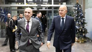 Δένδιας: Σταθερή εθνική συμμετοχή 25% και μεταφορά τεχνογνωσίας σε όλα τα νέα εξοπλιστικά προγράμματα