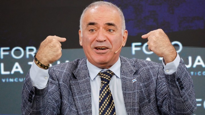 Ένταλμα σύλληψης του Κασπάροφ από δικαστήριο της Μόσχας