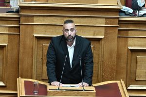 Δικαιώματα ΤΕΙ στη Βουλή: Γιατί αποκλείονται οι Μηχανικοί Πληροφορικής από το νομοσχέδιο;