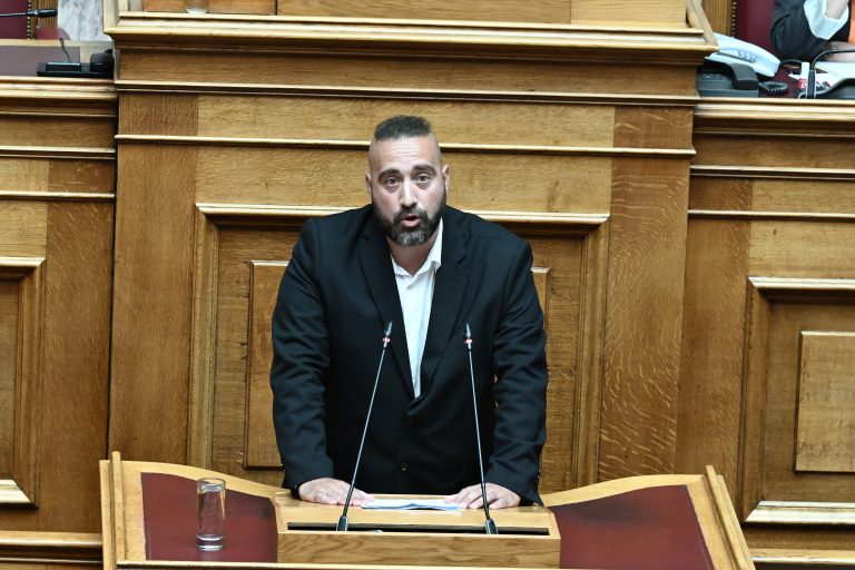 Δικαιώματα ΤΕΙ στη Βουλή: Γιατί αποκλείονται οι Μηχανικοί Πληροφορικής από το νομοσχέδιο;