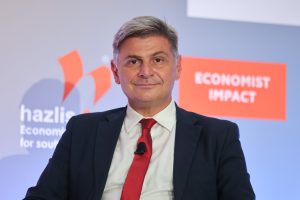 Ομόφωνα…