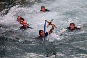 Εικόνες από τον εορτασμό των Θεοφανίων