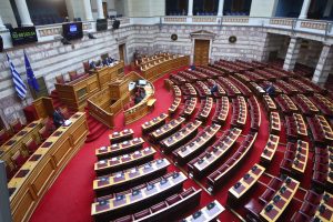 Τα 35 “ορφανά της Βουλής”