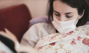 Γρίπη: Πότε μεταδίδεται περισσότερο και πότε παύει να είναι «κολλητική»