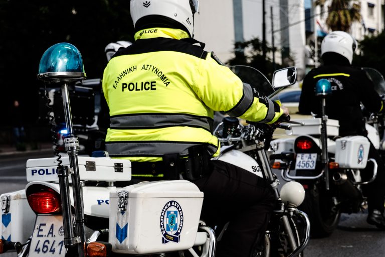 Κλειστοί δρόμοι στη Βόρεια Ελλάδα λόγω ισχυρής βροχόπτωσης
