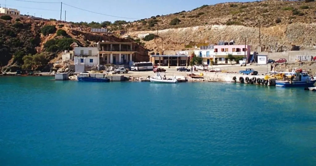 Σήμα κινδύνου απ’ την Γαύδο: Χωρίς πλοίο εδώ και εβδομάδες