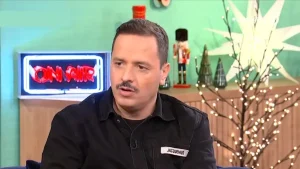 Ο Αλέξανδρος Τσουβέλας μιλά για την πιθανή είσοδό του στην πολιτική