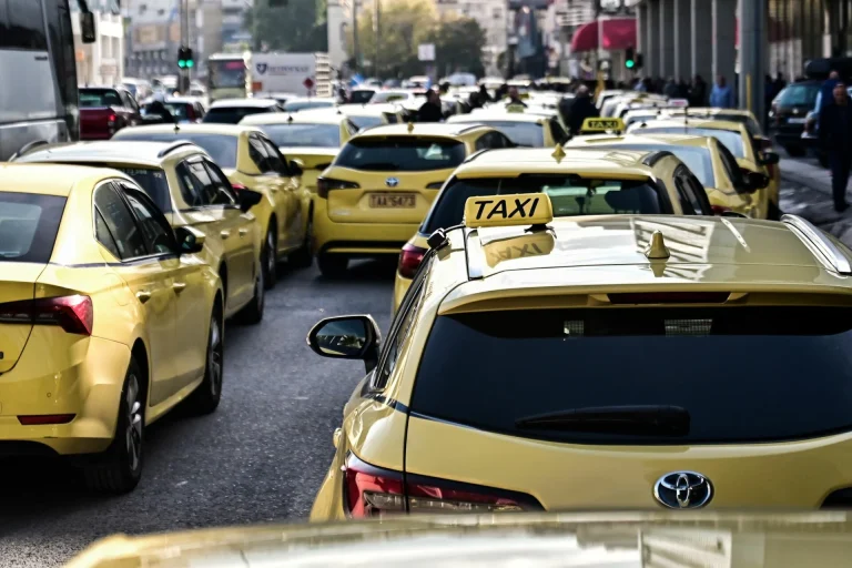 Θεσσαλονίκη: Κανονικά στους δρόμους τα ταξί μετά τη λήξη της απεργίας