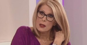 Εύη Δρούτσα: Μήνυση μετά την κλοπή 22.000 ευρώ από το σπίτι της στη Γλυφάδα