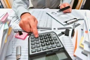 Έρχονται «καμπάνες» μέσω TAXISNET: Ποιοι επαγγελματίες κινδυνεύουν με πρόστιμα