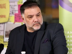 Δύσκολες ώρες για τον Γρηγόρη Αρναούτογλου