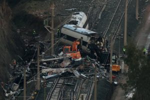 Στους 46 οι νεκροί από το σιδηροδρομικό δυστύχημα στην Ισπανία