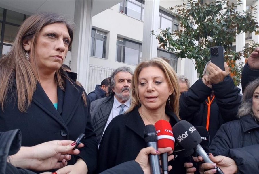 Τέμπη: «Βολές» Καρυστιανού κατά Κωνσταντοπούλου στη δίκη για τα χαμένα βίντεο