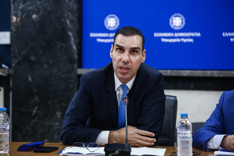 Θεμιστοκλέους: Στα 2,8 εκατ. οι εμβολιασμοί κατά της γρίπης – Καλύτερη εικόνα από πέρυσι