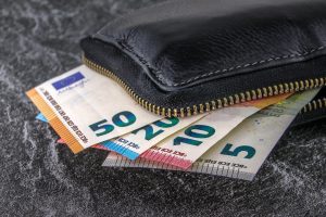 Ποιοι φόροι αυξάνονται «σιωπηλά»