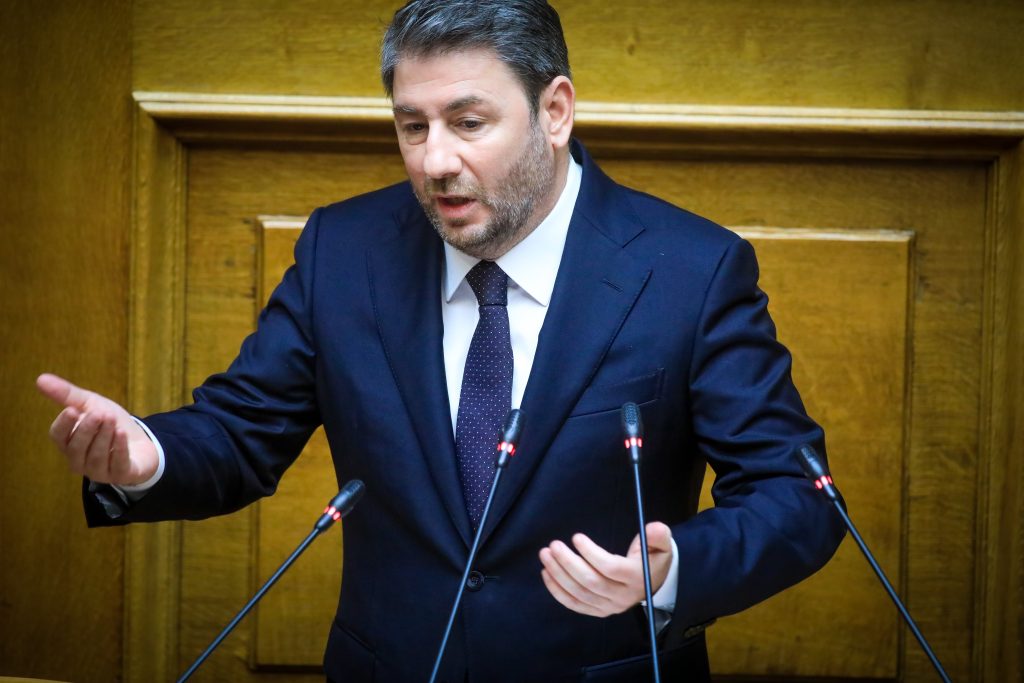 Ανδρουλάκης: Πρόταση για 32ωρο ή 35ωρο με πλήρεις αποδοχές