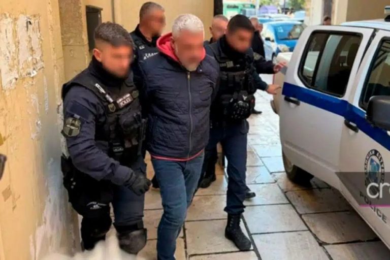 «Μετέτρεψε το αυτοκίνητο σε φονικό όπλο»: Καταπέλτης η εισαγγελέας για τον οδηγό της Πόρσε