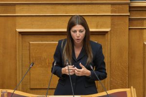 Ζαχαράκη για αξιολόγηση εκπαιδευτικών: Τι ισχύει σε μειονοτικά και ολιγοθέσια σχολεία