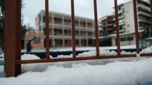 Παγετός και χιόνια φέρνουν λουκέτο στα σχολεία – Οι αποφάσεις των Δήμων