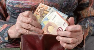 Σύνταξη πριν τα 62: Οι 16 κατηγορίες που “κλειδώνουν” έξοδο το 2026- Αναλυτικός πίνακας