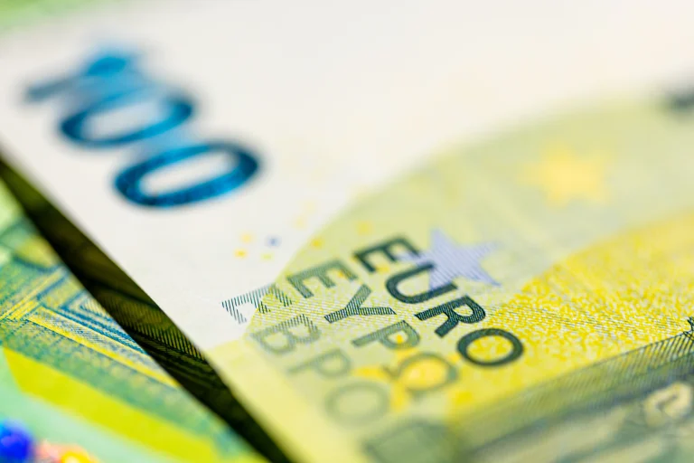 Συντάξεις: Σταδιακή μείωση έως 17% – Από πότε αρχίζει το… ψαλίδι
