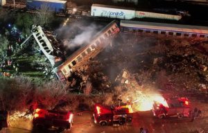 Τέμπη: Ένταση στη δίκη για τη σύμβαση 717