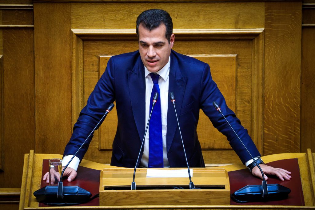 Στο τραπέζι η απαγόρευση της μπούρκας στην Ελλάδα