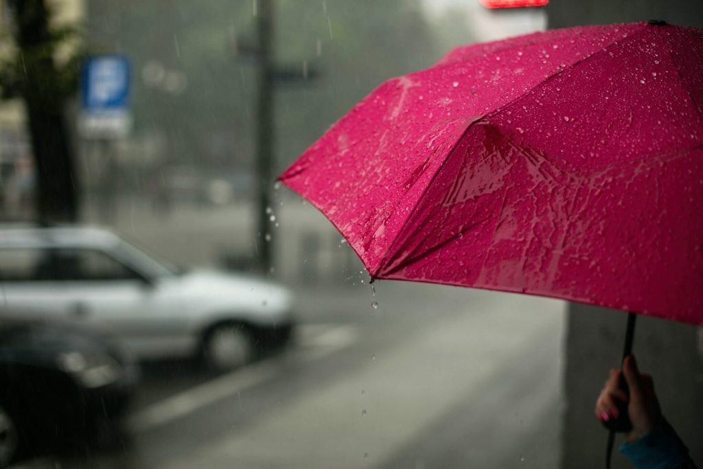 Ισχυρές καταιγίδες και βροχές σήμερα Σάββατο (13/06) – Πού θα είναι έντονα τα φαινόμενα