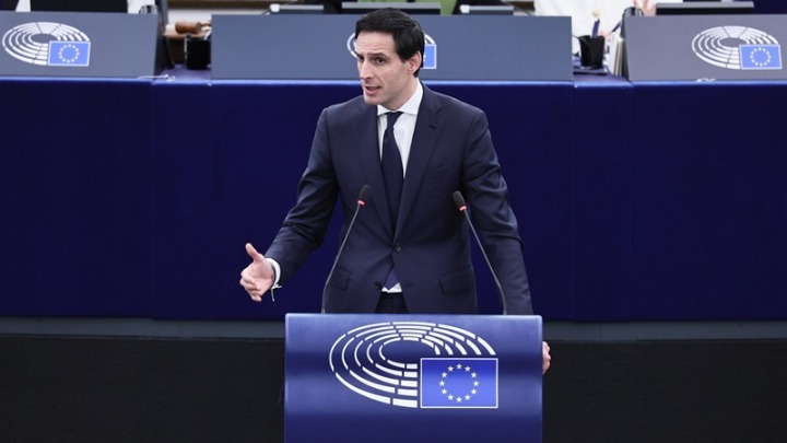 ΕΕ: Λυπηρή η απόφαση Τραμπ για αποχώρηση από τη σύμβαση για το κλίμα