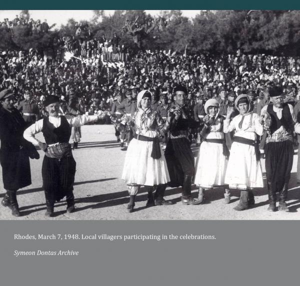 Στιγμιότυπο από τις πανηγυρικές εκδηλώσεις για την ένωση των Δωδεκανήσων με την Ελλάδα.