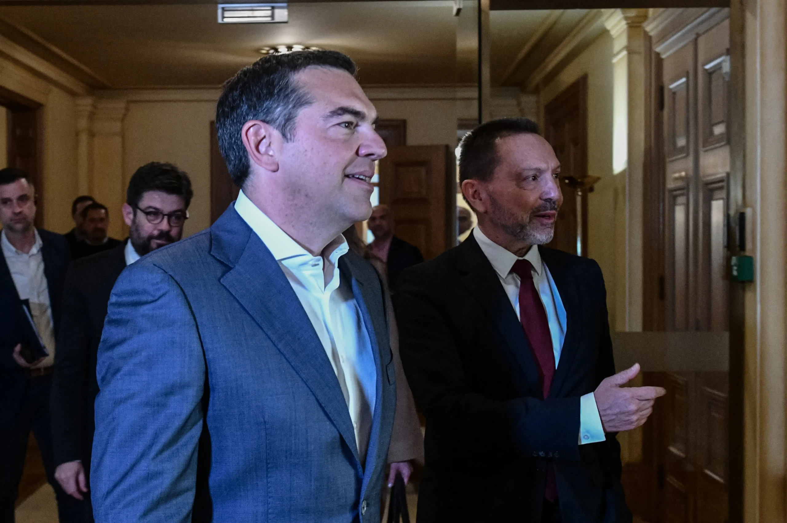 Τσίπρας για Στουρνάρα: Ψεύδεται ασύστολα, συμμετέχει στη «μαύρη προπαγάνδα»