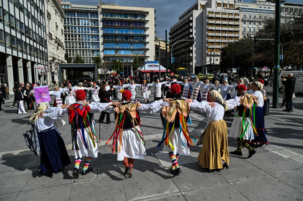 ΑΝΑΠΑΡΑΣΤΑΣΗ ΤΟΥ ΕΘΙΜΟΥ ΤΩΝ ΚΟΡΔΕΛΑΤΩΝ ΤΗΣ ΝΑΞΟΥ ΣΤΗΝ ΑΘΗΝΑ (ΜΙΧΑΛΗΣ ΠΑΠΑΝΙΚΟΛΑΟΥ/EUROKINISSI)