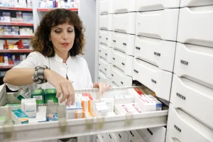 ΣΦΕΕ: Εκτός Ελλάδας μένουν 3 στα 5 νέα καινοτόμα φάρμακα