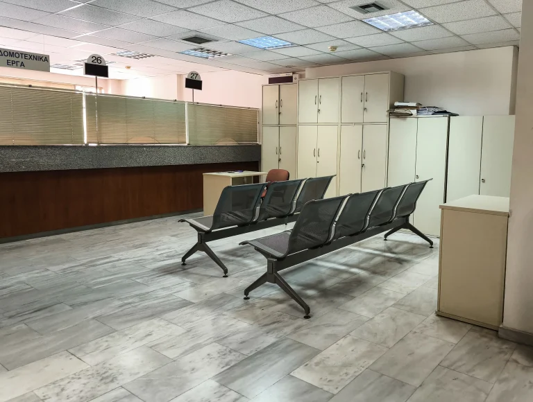 Οφειλές στον ΕΦΚΑ: Πότε «σβήνουν» και πότε ανανεώνεται η προθεσμία