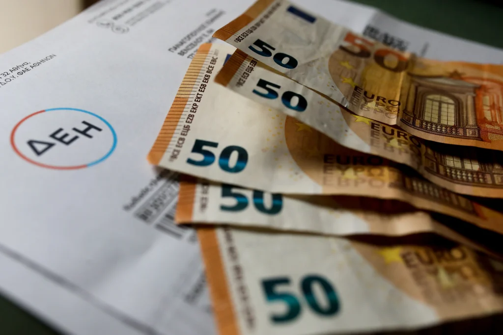 Έρχονται μειώσεις στις χρεώσεις ρεύματος μέσω των ηλεκτρικών διασυνδέσεων
