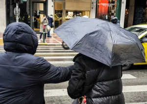 Ανατροπή: Έρχεται απότομη αλλαγή με βροχές και πτώση θερμοκρασίας – Πότε «χτυπά» την Αττική