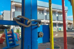 Σχολεία: Καταργούνται 75 Νηπιαγωγεία και Δημοτικά – Πάνω...
