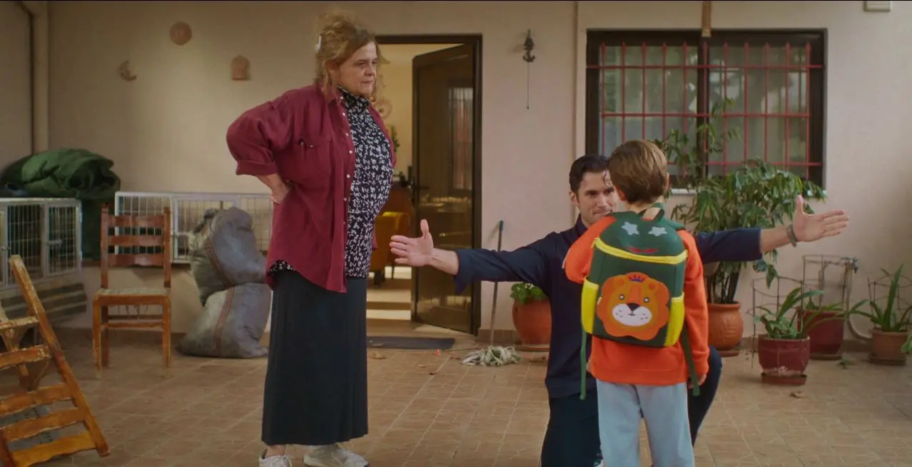 «Μπαμπά, σ’ αγαπώ»: Τι θα δούμε απόψε στις 21:00 στον Alpha