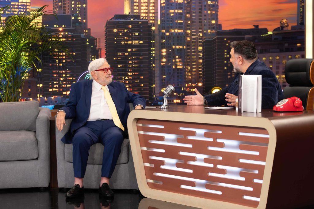 THE 2NIGHT SHOW_ΚΩΣΤΑΣ ΚΑΙΣΑΡΗΣ \(1\)
