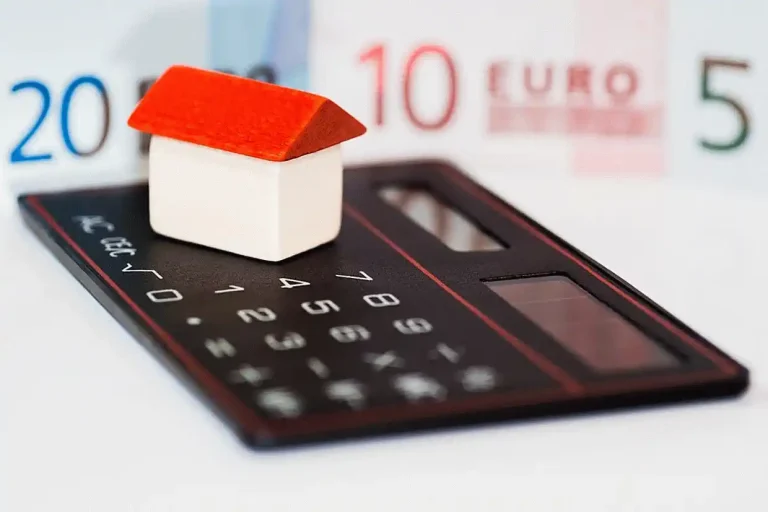 Απόφαση-ορόσημο: Έως 50% χαμηλότερες δόσεις για τους ενταγμένους στον Νόμο Κατσέλη