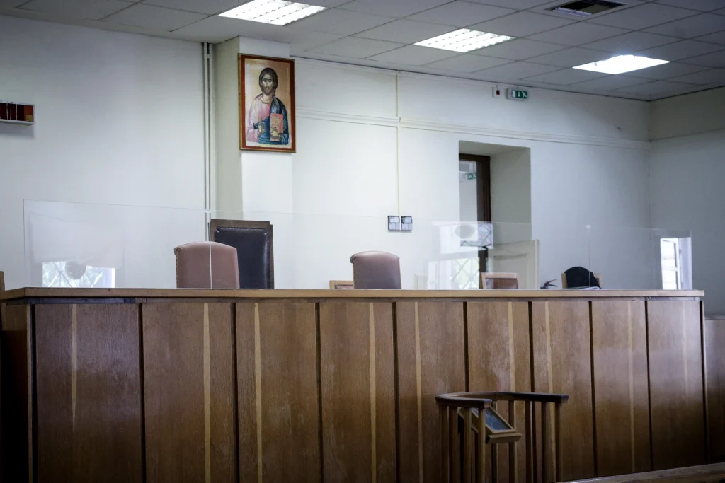Διορισμοί – εξπρές για τους μόνιμους γραμματείς στα δικαστήρια – Αποφάσεις