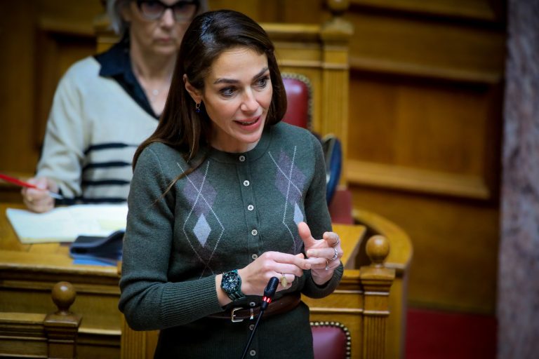 Μιχαηλίδου: Επίδομα μετεγκατάστασης 10.000€ σε Κοζάνη και Γρεβενά – Ποιοι δικαιούνται την ενίσχυση