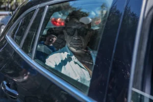 Στο χειρουργείο ο Γιώργος Μαζωνάκης – Τα νεότερα για την υγεία του