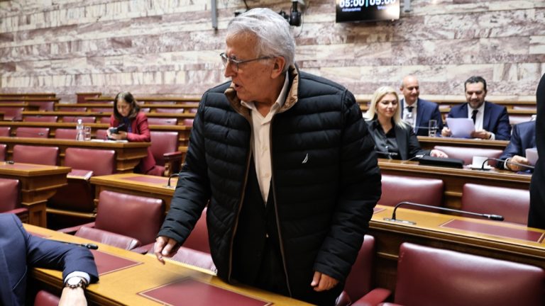 ΠΑΣΟΚ: Αναστέλλει την κομματική ιδιότητα του Γιάννη Παναγόπουλου μετά τον έλεγχο για ξέπλυμα