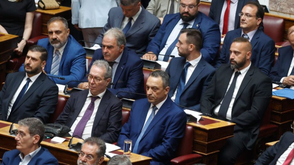Υπόθεση Σπαρτιατών: Πρόταση απαλλαγής για όλους τους κατηγορουμένους από την εισαγγελέα