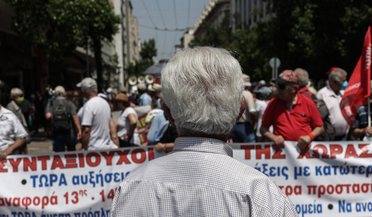 Οι έξι κρατήσεις που «ψαλιδίζουν» τα αναδρομικά