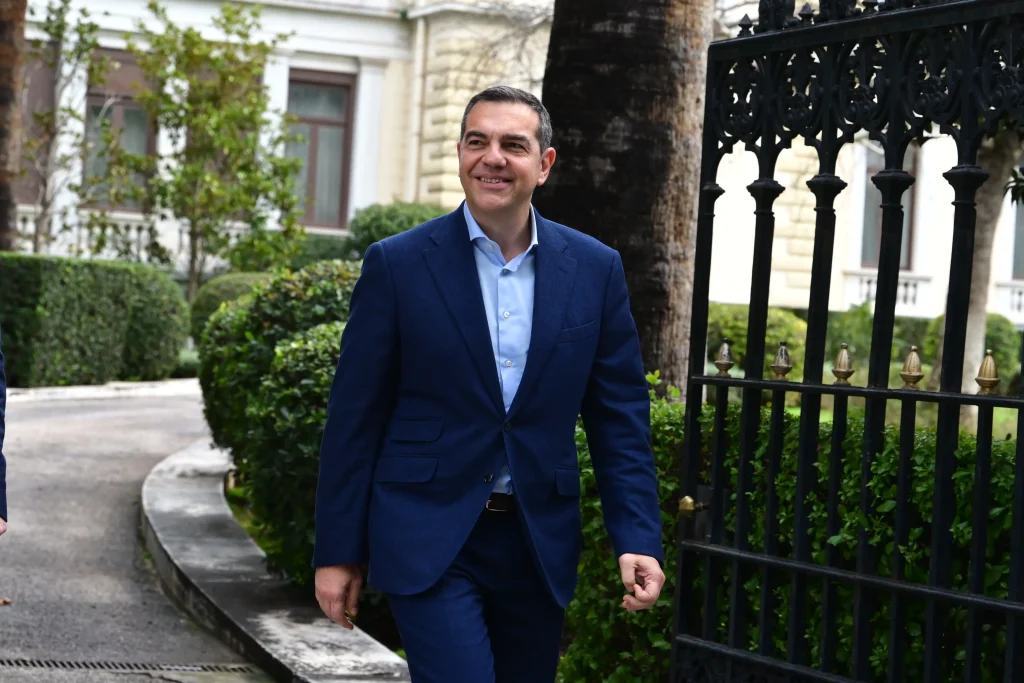 Τσίπρας: Απόψε (26/5) στο Θησείο η παρουσίαση του νέου κόμματος – Όνομα, λογότυπο και στελέχη