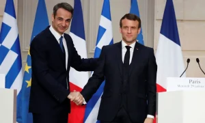 Έφτασε στην Αθήνα ο Εμανουέλ Μακρόν