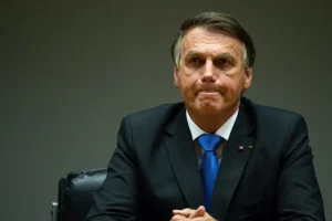 Σε κρίσιμη κατάσταση ο Μπολσονάρο – Νοσηλεύεται με βρογχοπνευμονία
